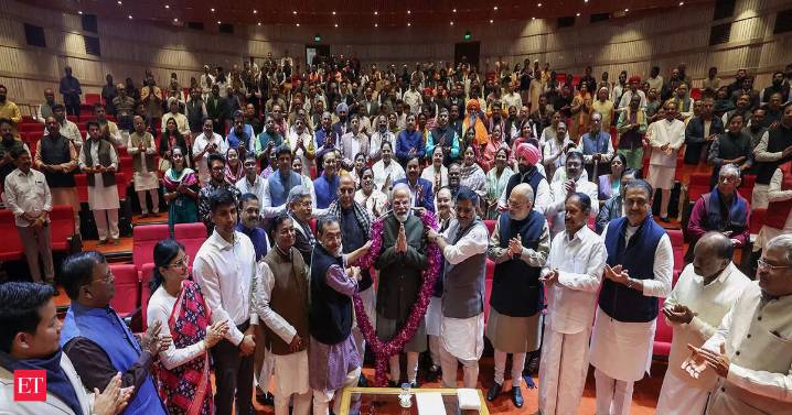 India now in 'Reform Express' phase: Modi