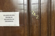 Tensión y escándalo en el Senado: Un despacho, un cerrajero y una senadora K "ocupa"