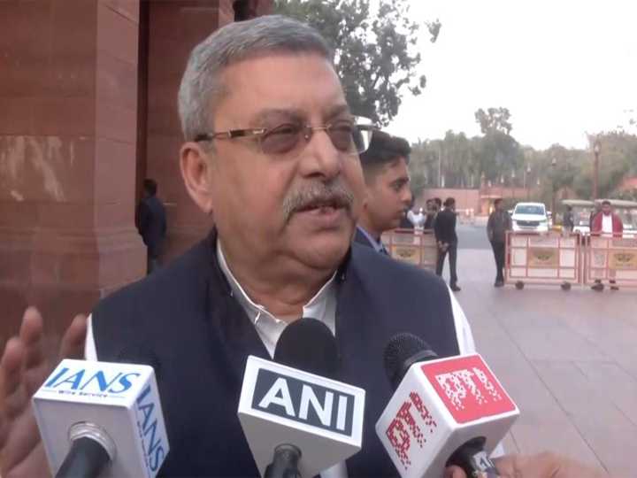 Kalyan Banerjee welcomes HC's order retaining 32,000 teachers