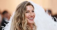 Gisele Bundchen's Toned Abs Bask in the Sun in Miami Photos