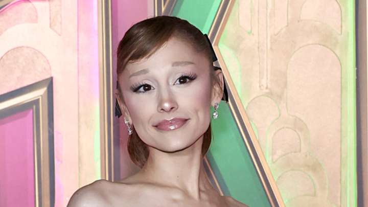 Ariana Grande's Family Is Reportedly Worried For Her Health Amid Rampant Weight Loss Chatter