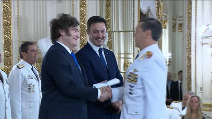 El ministro Carlos Presti anunció a los jefes que integrarán la nueva cúpula de las Fuerzas Armadas