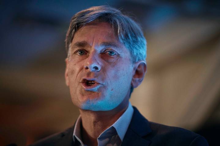 Tom Moran: A hot race in New Jersey challenges Democratic power brokers.