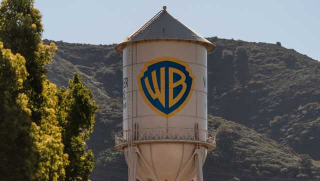 Paramount goes hostile in bid for Warner Bros., challenging a $72 billion bid by Netflix