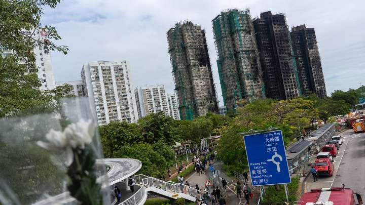 Netting on Hong Kong buildings that caught fire did not meet code