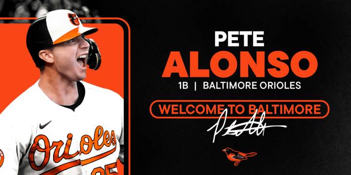 Pete Alonso introduced by Orioles