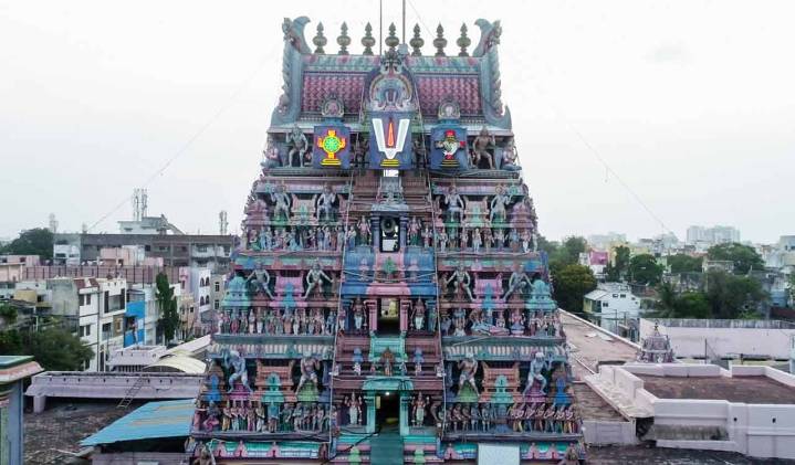 Andhra: Executive officer suspended for transporting temple valuables without approval