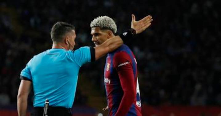 El drama de Ronald Araújo: el central uruguayo abandona Barcelona y viaja a Israel para recuperar su salud mental