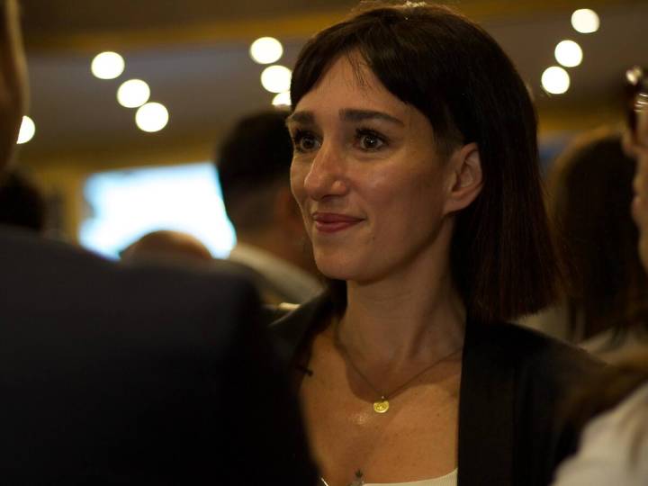 "No se encuentra autorizada a hablar". Guerra interna y acusaciones: apartaron a Leila Gianni del partido de Milei