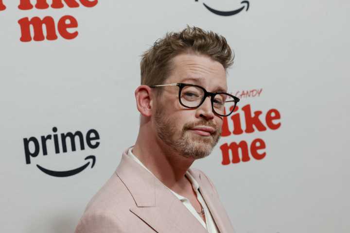 Macaulay Culkin embraces ‘Home Alone’