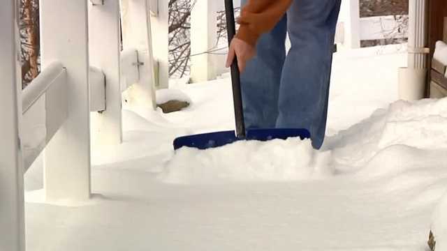 New Hampshire safety officials issue reminders about clearing snow off cars, having CO detectors