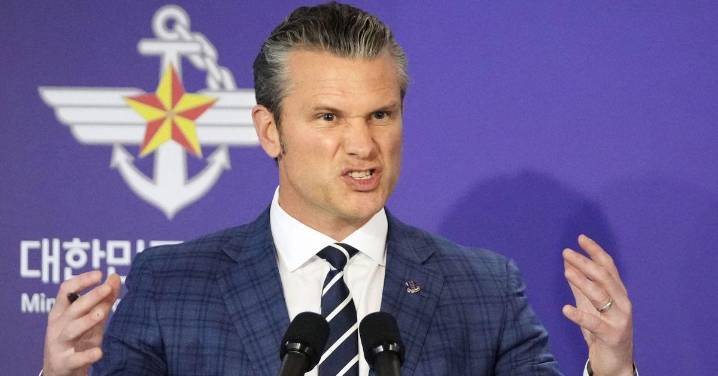 Pete Hegseth Accused of Insulting Advisors Over 'Drug Boat' Attacks