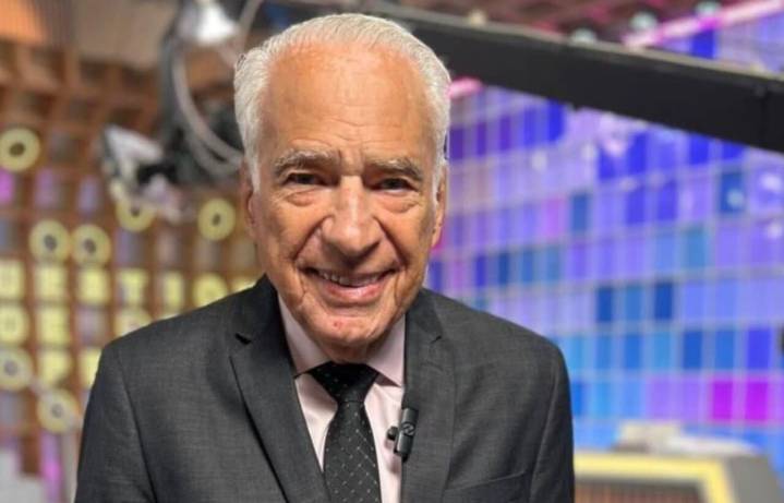 ¡Inédita! La conmovedora imagen que muestra a Alberto Cormillot el día que se recibió de médico