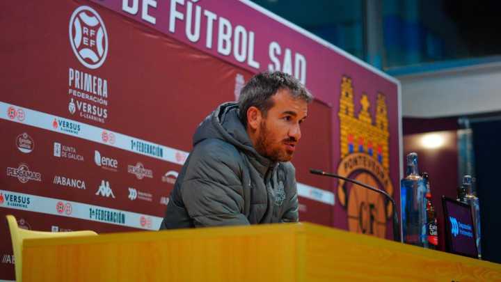 El Pontevedra se despide de la Copa del Rey y su técnico apela al grupo: "Estoy muy orgulloso de este equipo"