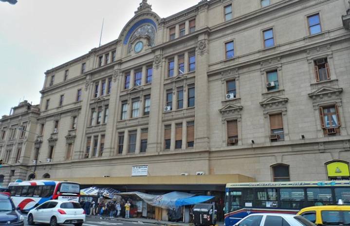 Tras un fallo de la Justicia, Trenes Argentinos recuperó las instalaciones de la estación Once