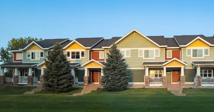 What are today's mortgage interest rates: December 4, 2025?