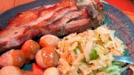 Así es uno de los restaurantes más deliciosos de Gran Canaria: está en una gasolinera, tiene comida casera abundante y ofrece un menú diferente cada día