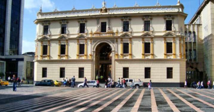 Veeduría advierte alta demanda de tutelas en dos dependencias de la Gobernación de Caldas