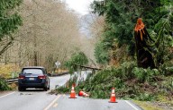 Western WA landslide risk high after heavy rainfall