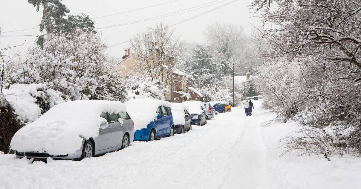 UK snow maps show blizzards hitting as far south as Devon in hours - 7 counties hit