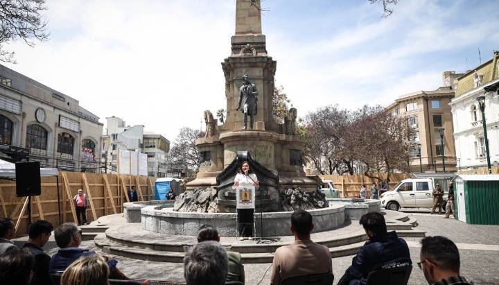 Concejo de Valparaíso vota licitación para el mejoramiento de la plaza Lord Cochrane