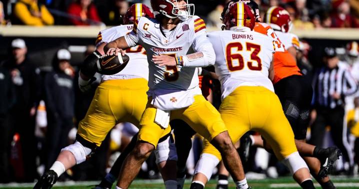 Iowa State players vote to decline bowl bid due to injury toll. Cyclones also in coaching transition