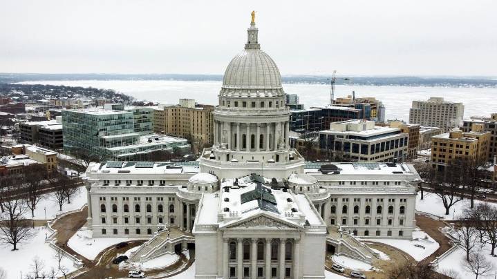 2 Wisconsin congressional redistricting lawsuits may not resolve by 2026 midterm election