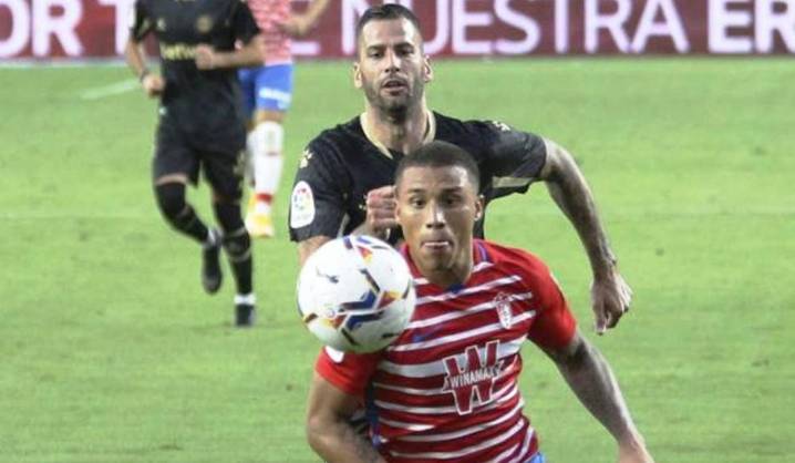 Machís titular en empate del Granada ante Espanyol 1 a 1