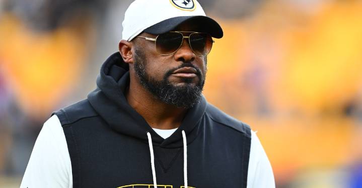 Mike Tomlin gives surprising response to fans who want him fired