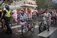 We finally know why ‘Daily Show’ star showed up at Portland’s ‘emergency’ Naked Bike Ride