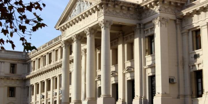 Investigan a un empleado municipal de Córdoba por amenazar a un periodista por redes sociales