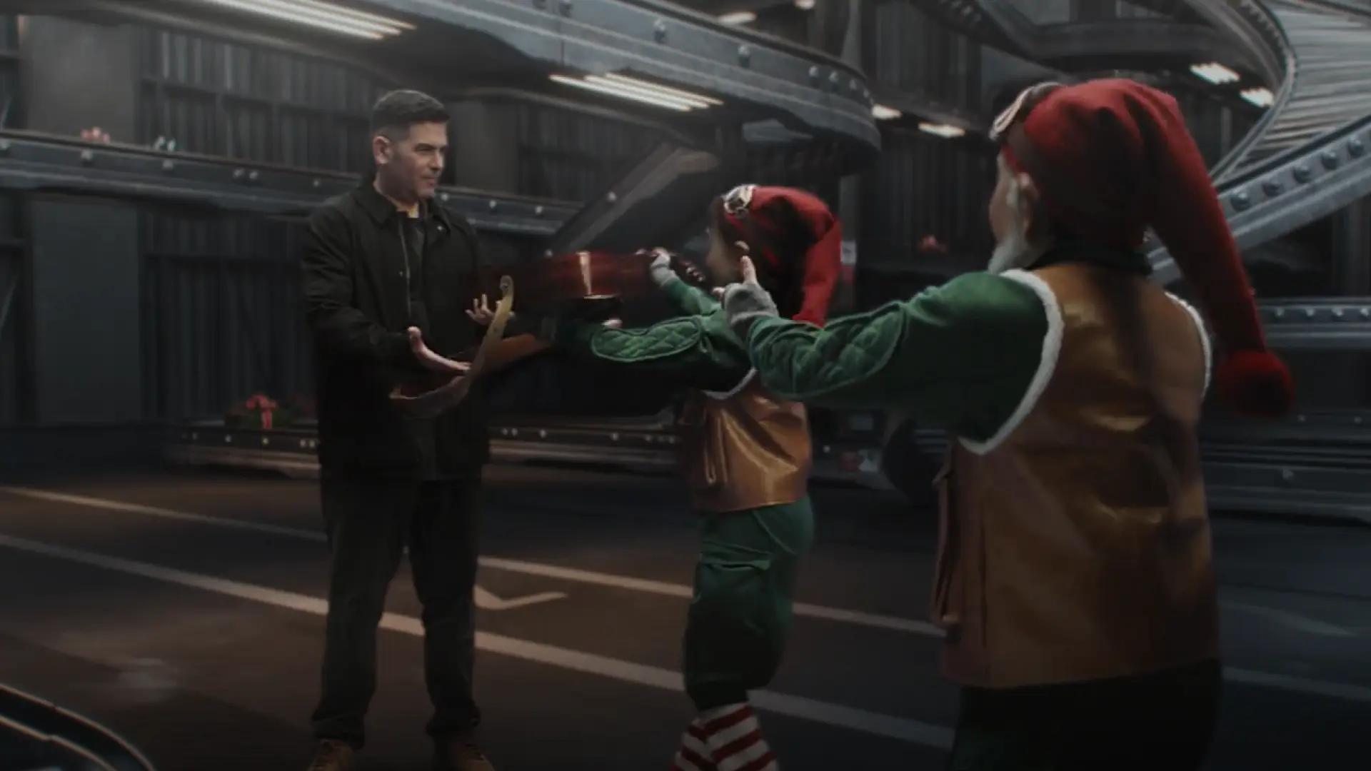 Estopa enciende la Navidad: la magia de la música y los aeropuertos