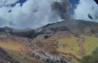 Se mantiene alerta naranja por actividad del volcán Puracé