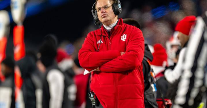 Indiana, Ohio State battle for Big Ten title and top seed in College Football Playoff