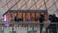 Empleados del Louvre irán a huelga por el deterioro del museo