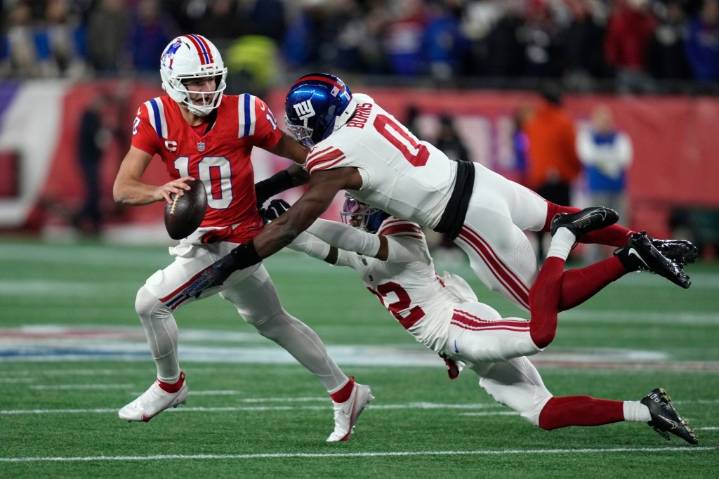 Drake Maye strengthens MVP case as Patriots beat Giants for 10th straight win
