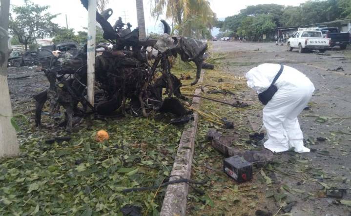De los 5 muertos por explosión de auto bomba, tres eran policías comunitarios: Fiscalía de Michoacán