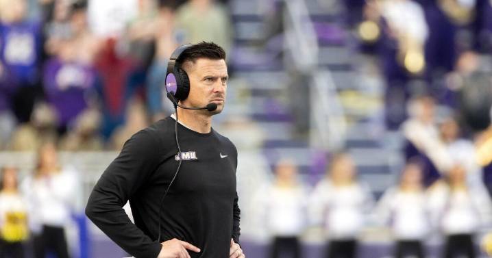 In a bold move, UCLA hires Bob Chesney to become its next head football coach