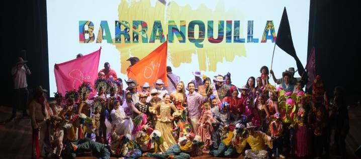 Carnaval de la 44 entregó decreto a sus reyes 2026 y presentó su agenda festiva