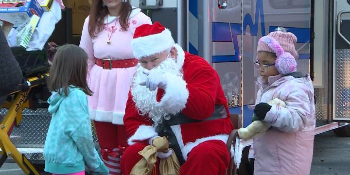 Pitt County celebrates holiday season with Christmas parade, safety fair