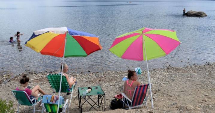 Poco sol y mucho calor en el inicio del fin de semana largo en Neuquén y Río Negro: qué pasa con el viento