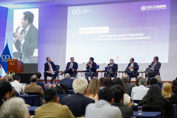 Exportaciones peruanas a EE. UU. mantienen crecimiento pese a política arancelaria