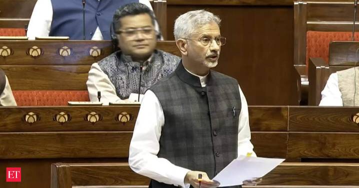 18,822 Indian nationals deported by US since 2009