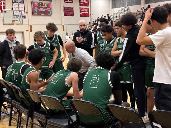 Late run helps Minnechaug boys basketball hold off Westfield for season