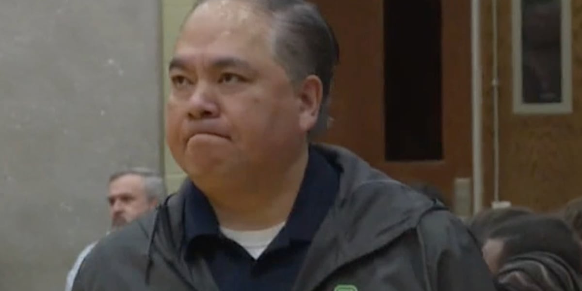 Crunch Time with Chris: Meet Springfield Catholic’s new basketball coach