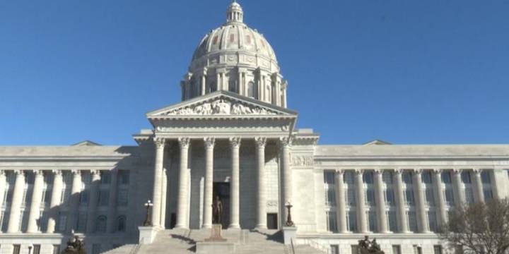 Missouri lawmakers set new record for pre-filed bills ahead of 2026 legislative session