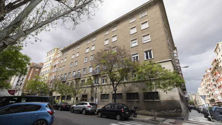 Derribo inminente de un colegio mayor del centro: los pisos de lujo tendrán piscina y gimnasio