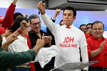 Aventaja Nasralla levemente a candidato de Trump en Honduras