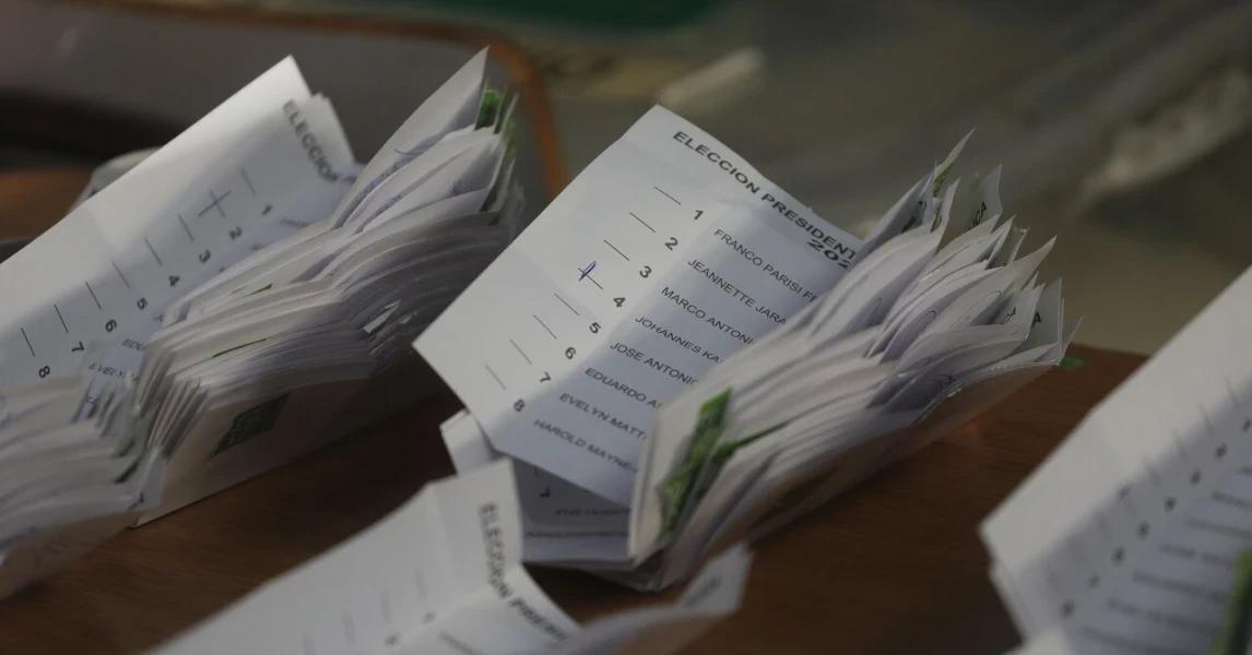 Elecciones con sufragio obligatorio: Qué dice la legislación en torno a la emisión de votos nulos y blancos