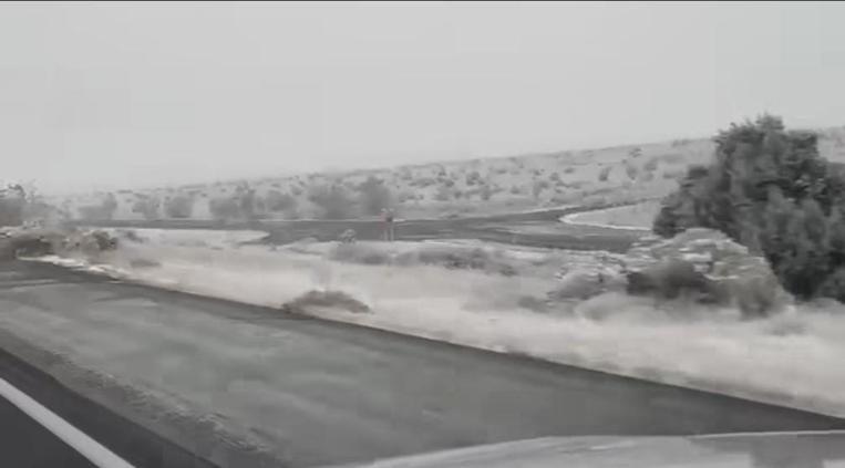 ¿Llegará la nieve? Reportan manto blanco en Albuquerque